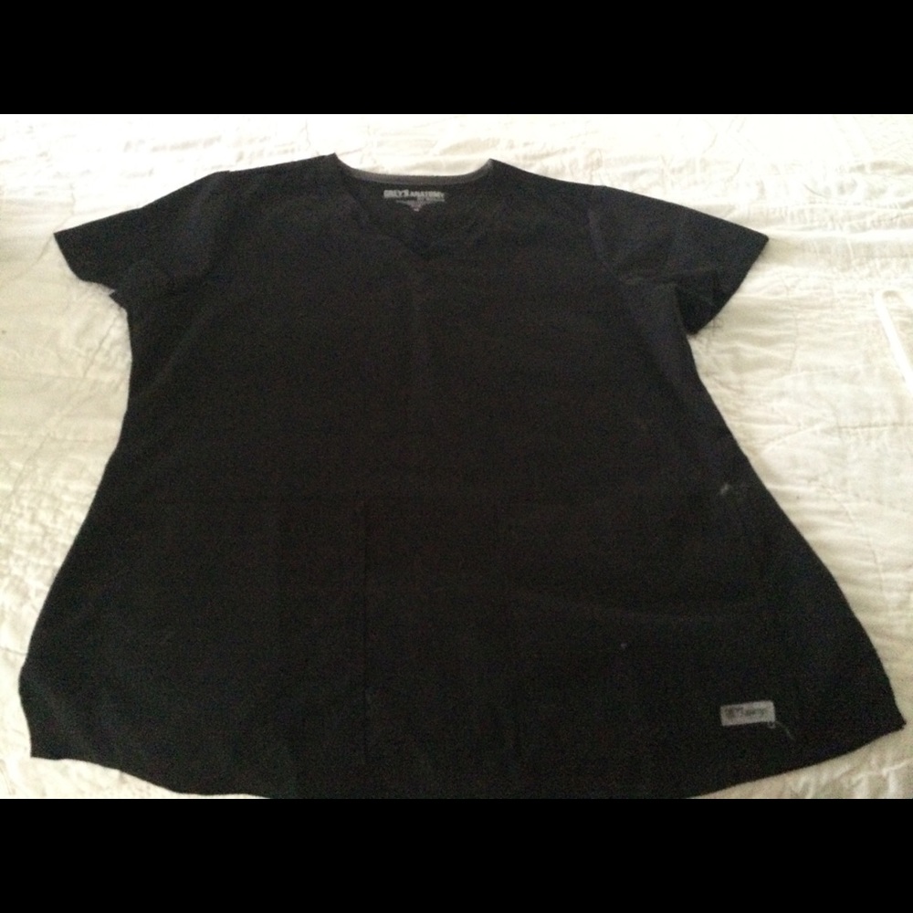 Black Greys Anatomy Scrub Top and Pants.